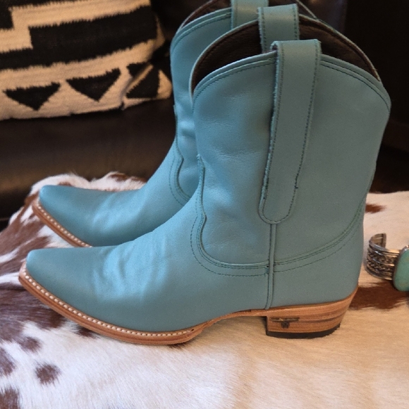 Turquoise Ankle Booties 😍 - Picture 4 of 10